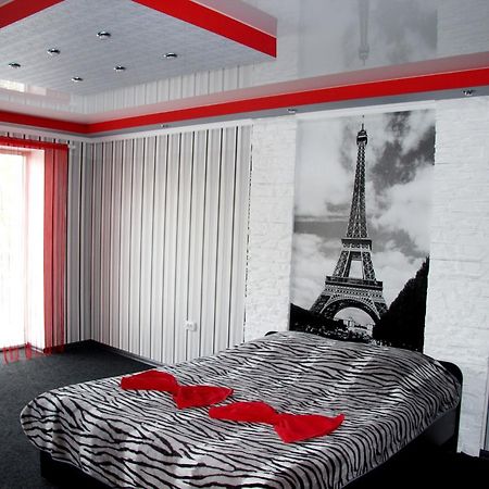 Apartment on Bohoiavlenskyi Avenue Mykolaiv Dış mekan fotoğraf