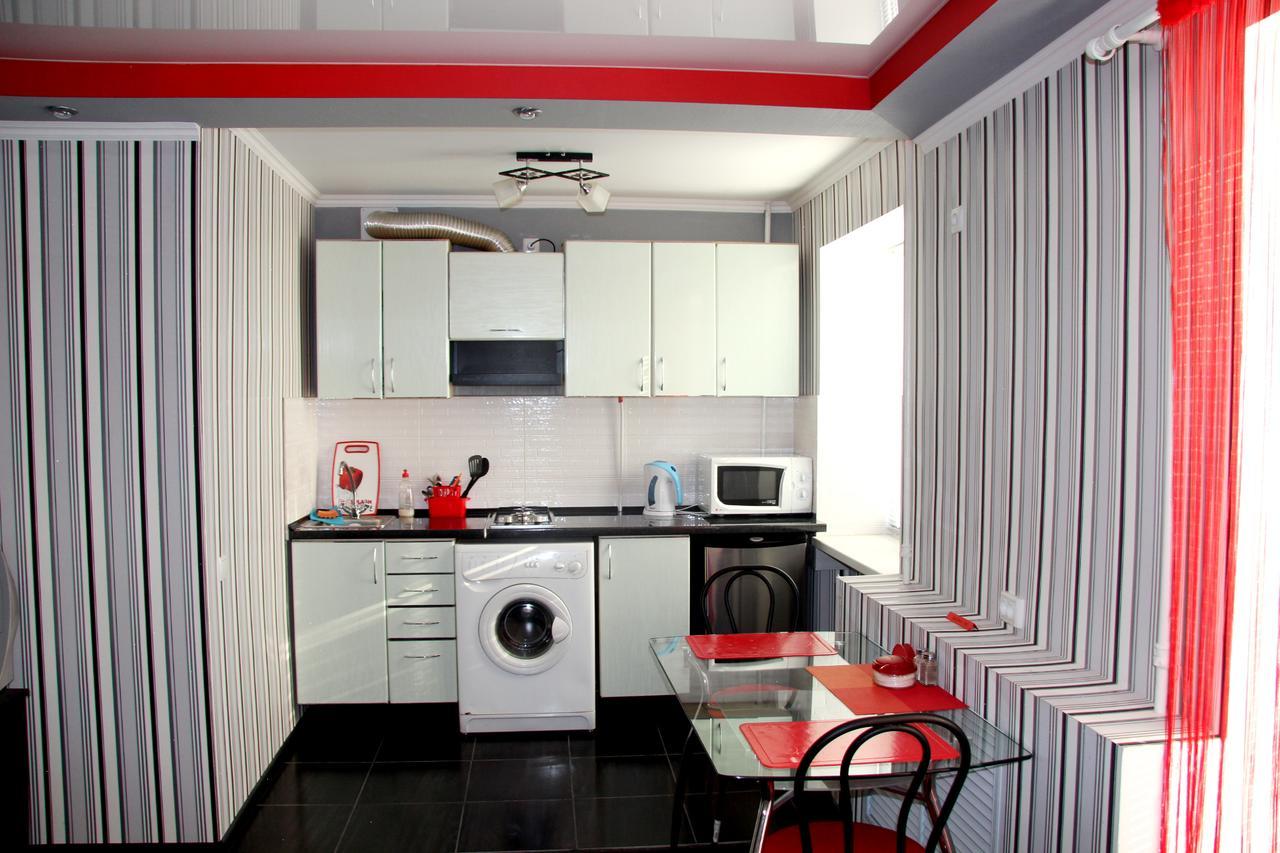 Apartment on Bohoiavlenskyi Avenue Mykolaiv Dış mekan fotoğraf